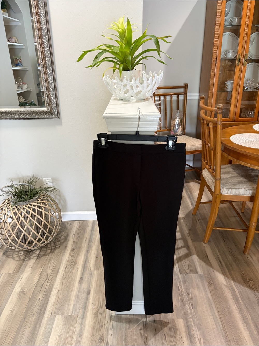 Vince Camuto Women’s Black Pants